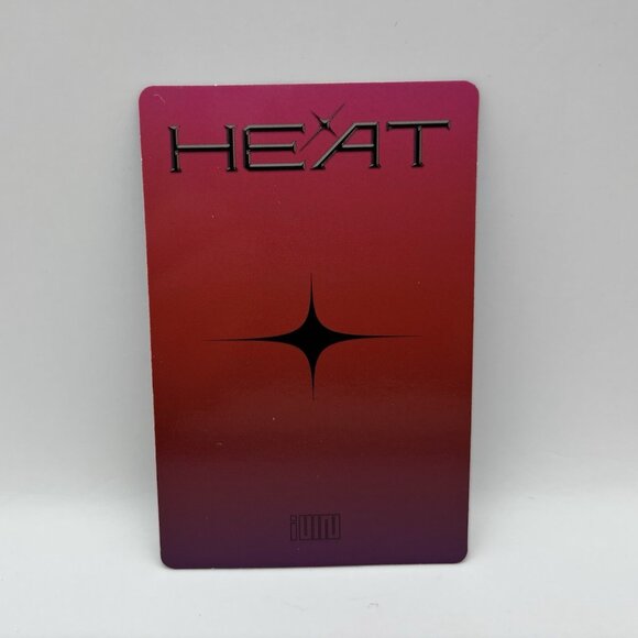 (G)I-DLE Shuhua Heat Flare Ver Official Photocard PC KPop Gidle I-dle - Picture 2 of 2